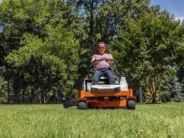 STIHL RZ 142 Zero Turn Mower - Image 3
