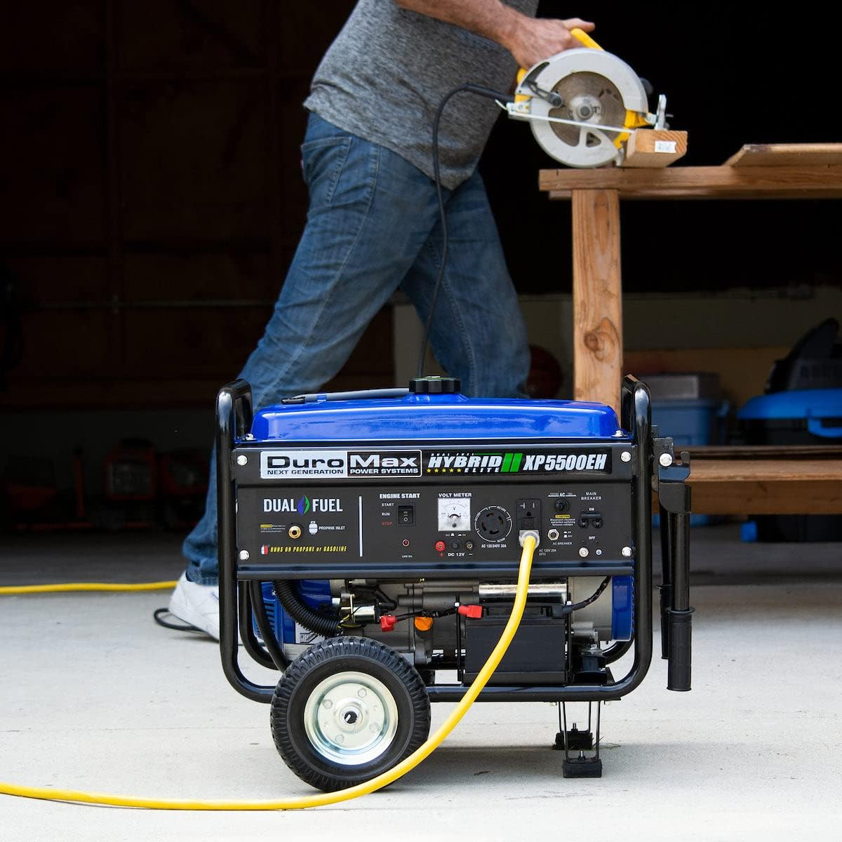 DuroMax XP5500EH 5500-Watt Dual Fuel Portable Gas Propane Generator - Image 2